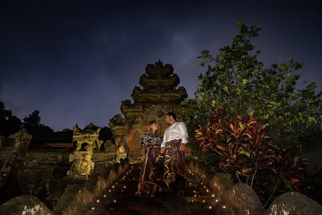 The Most Romantic Dinner Honeymoon in Bali | Hanging Gardens of Bali