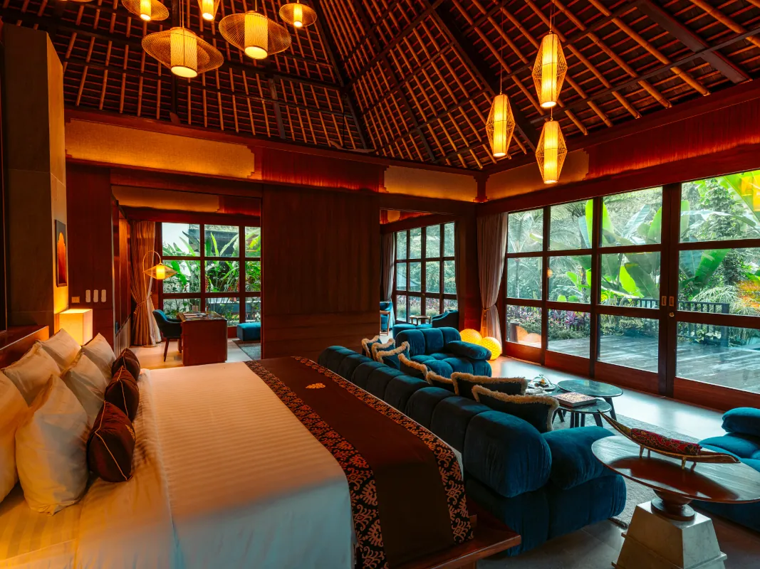  Presidential Suite Bedroom