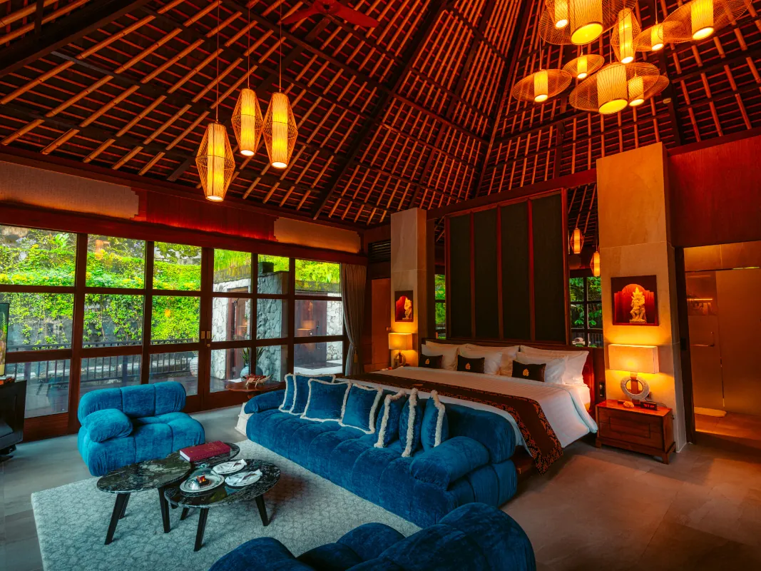  Presidential Room