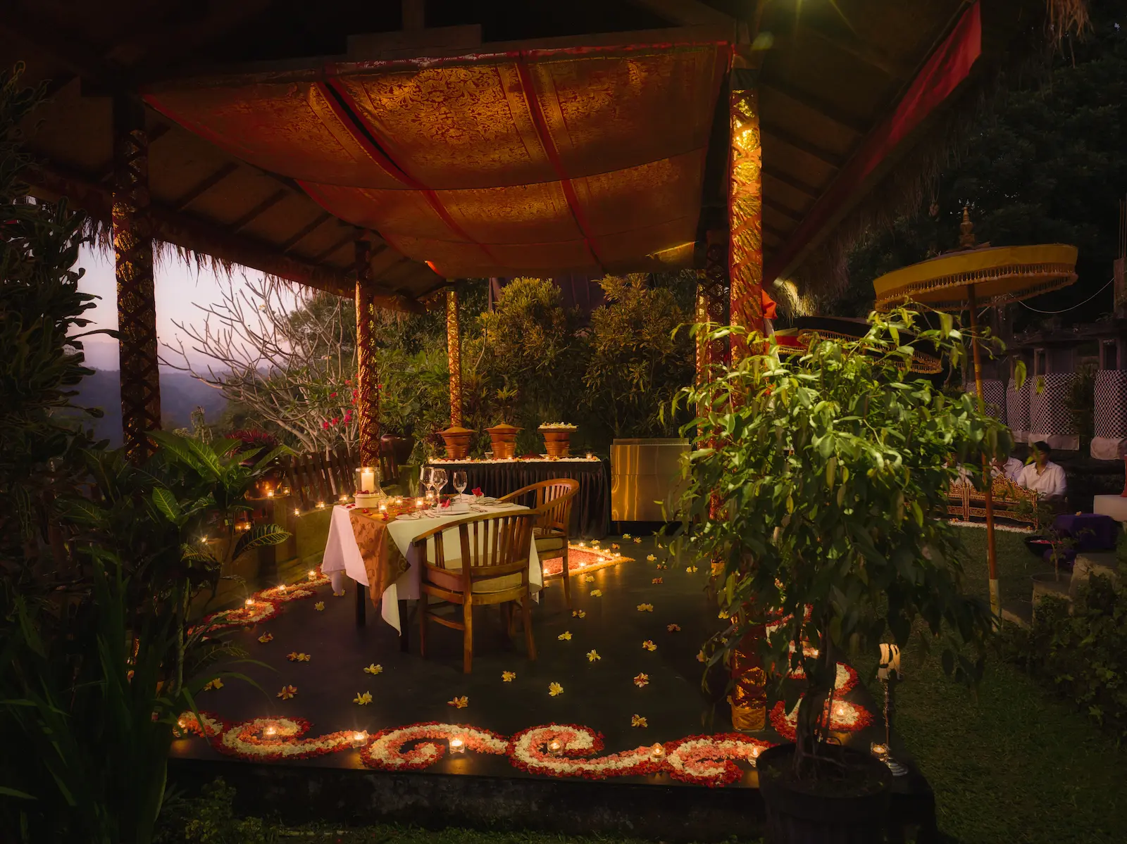 Propose at the Cascading Temple